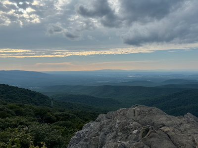 Humpback Rock scenic overlook of the Blue Ridge Mountains in central Virginia